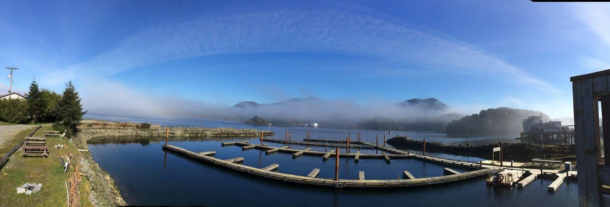 Island West Resort Ucluelet Exteriör bild